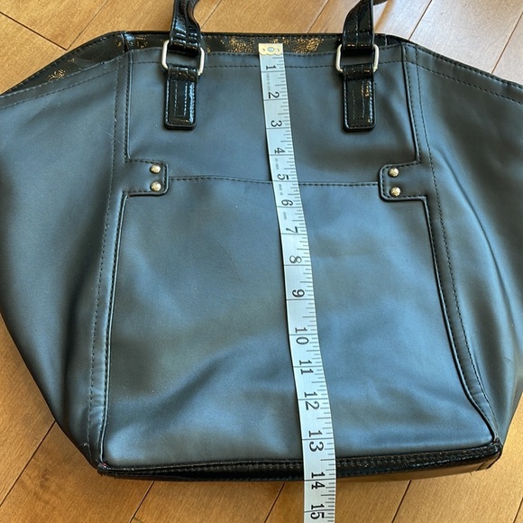 Victoria’s Secret Purse with Leopard Interior - Picture 3 of 5